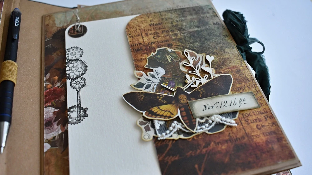 Art journal No.044 s retro zápisníkem