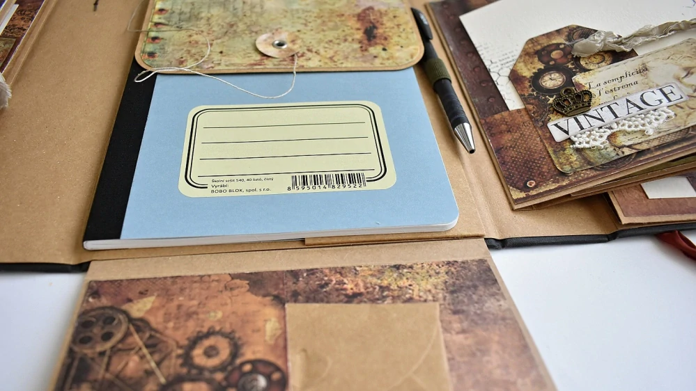 Art journal No.045 s retro zápisníkem