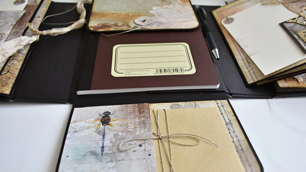 Art journal No.047 s retro zápisníkem